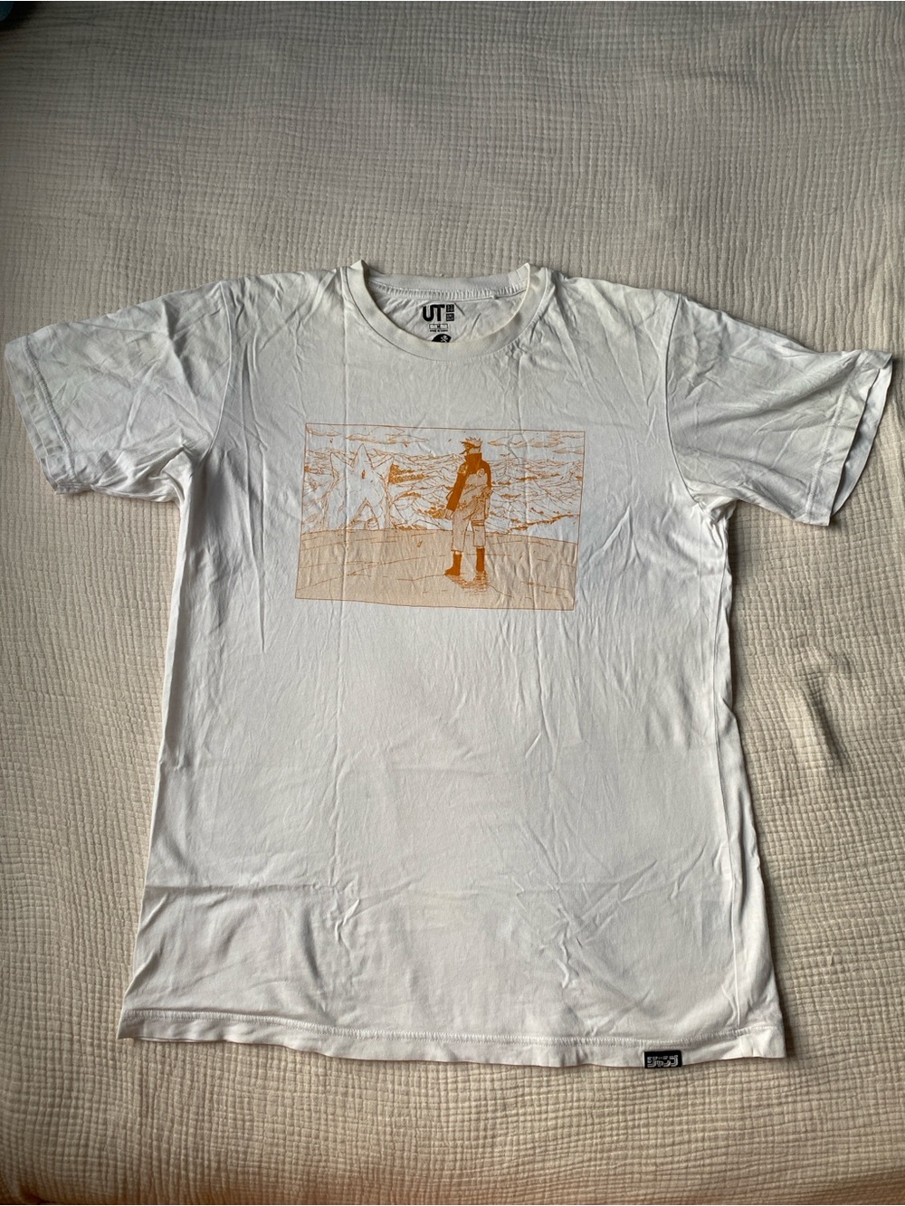 Uniqlo UT White Short Sleeve Graphic Naruto Anime Tee